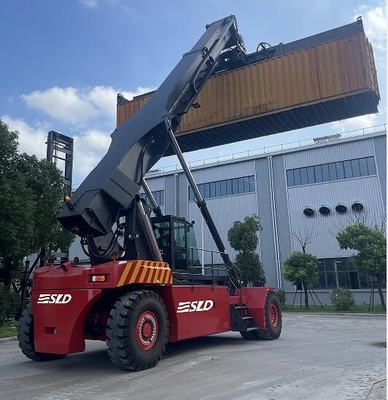 سنگ شکن سنگین کانتینر قرمز با موتور کامینز 45000kg ظرفیت بارگذاری ZF انتقال