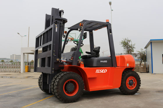 5000 کیلوگرم لیفتراک دیزلی ISUZU موتور گیربکس هیدرولیک