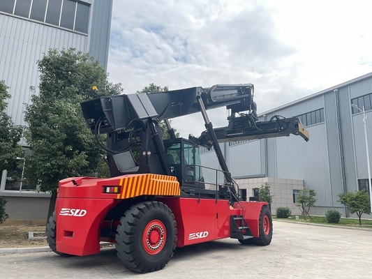 کابین ارگونومیک 45000 کیلوگرم بار RS Reach Stacker برای کانتینر سنگین